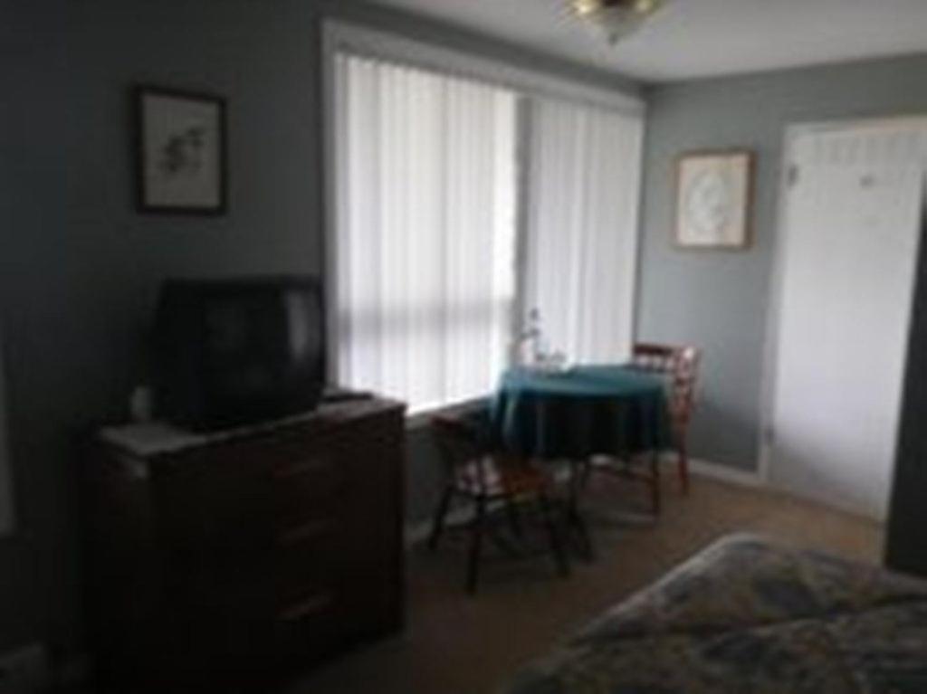 Beach Estates Inn Bed And Breakfast Nanaimo Room photo